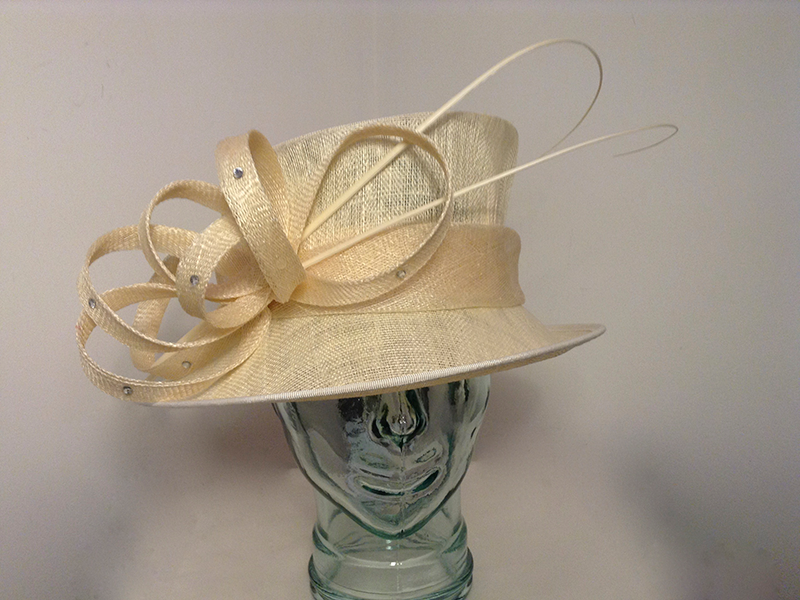 Hat 1757 Ivory