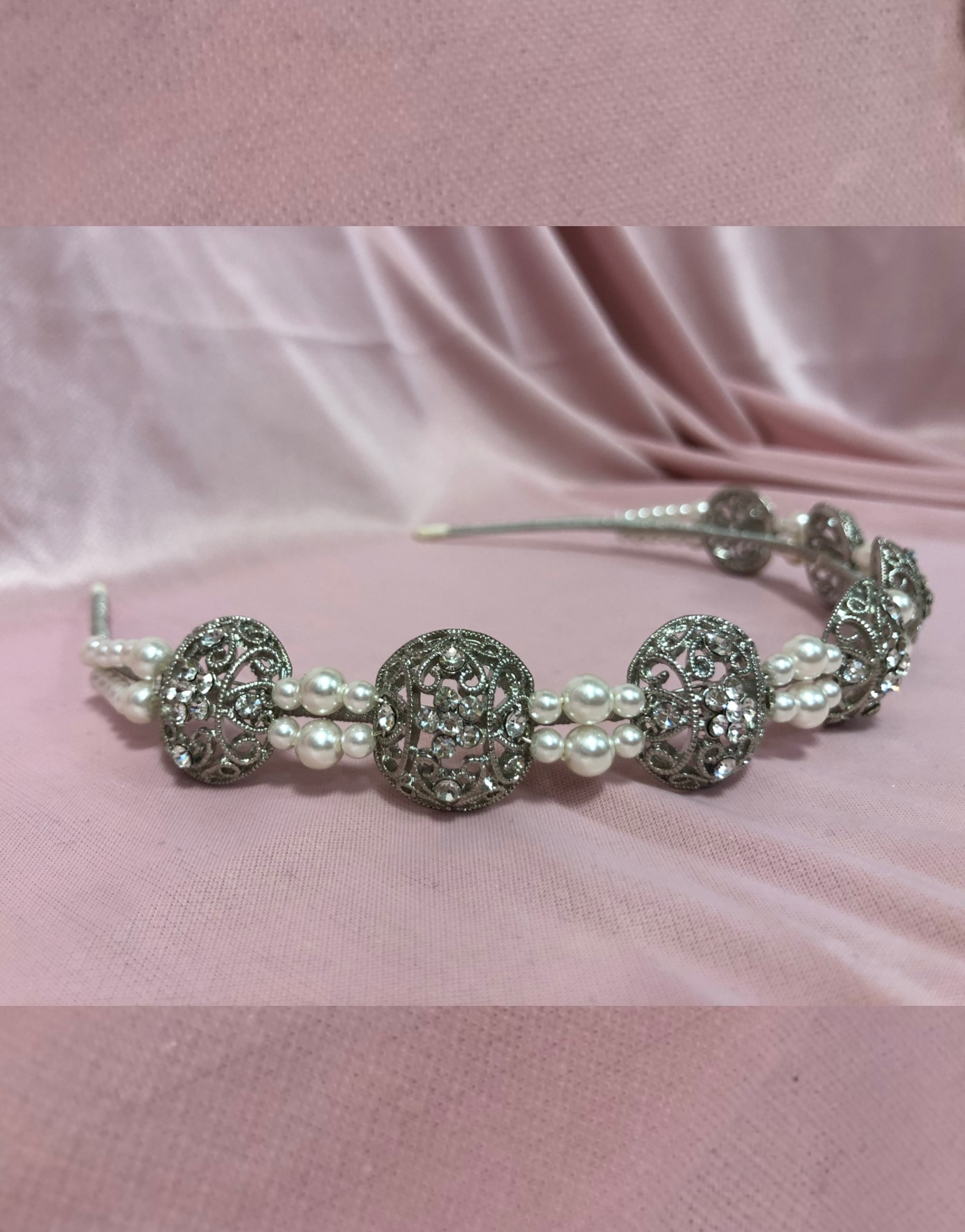 Vintage Style Bridal Band