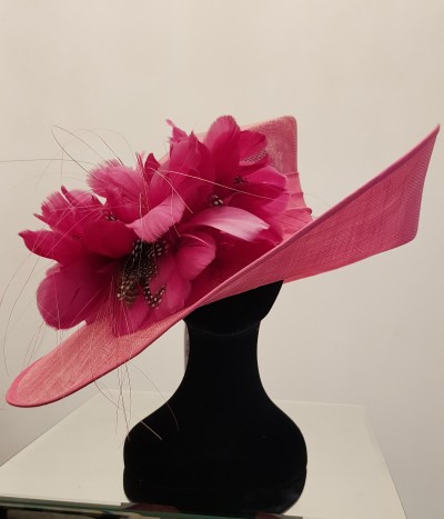 Hat 1457 - Large Cerise 